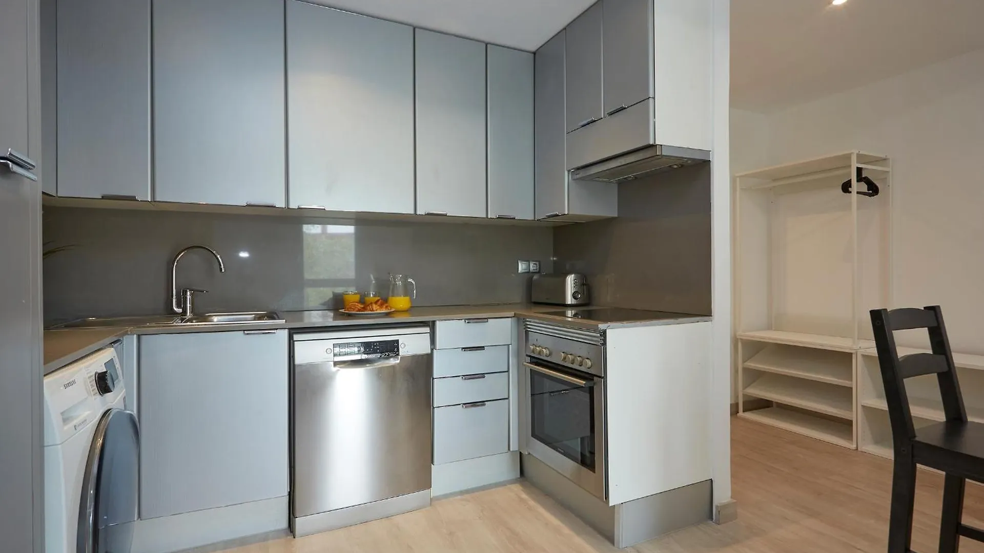 Three Bedroom Two Bathroom Apartment Close To Beach Barcelona 0*,  Spain